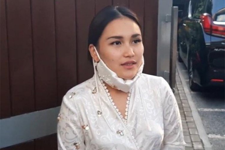 Ditengah Terpaan Kasus, Ayu Ting Ting Mau Bangun Rumah