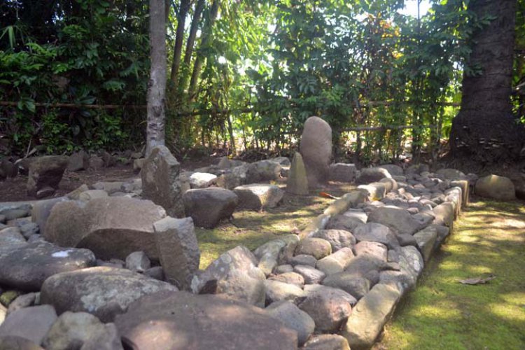 Makam Eyang Dalem Wijaya Kusumah