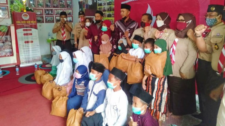 Puluhan Anak Yatim dapat Bantuan dari Kwarcab Pramuka Kota Tasik