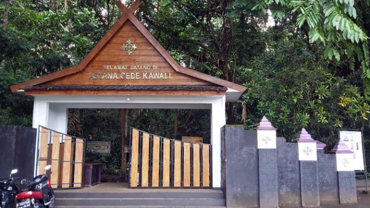 Astana Gede Kawali Ciamis Kini Sudah Bisa Dikunjungi - Berita Terkini
