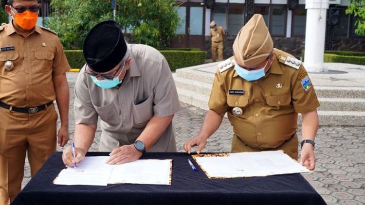 Pemkab Garut Kerjasama dengan IKOPIN