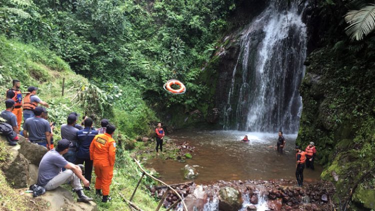 Curug Arga Jadi Destinasi Praktek Water Rescue