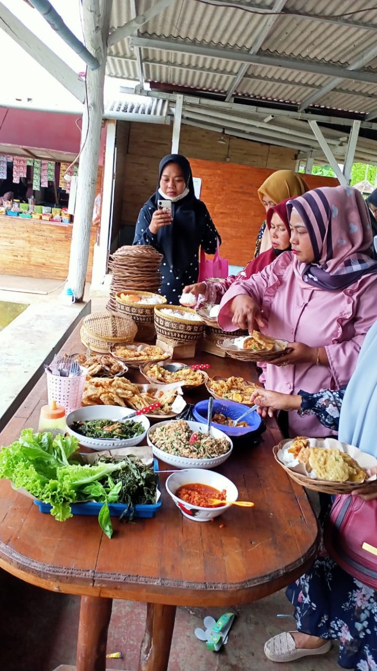 Lesehan Asep Lele