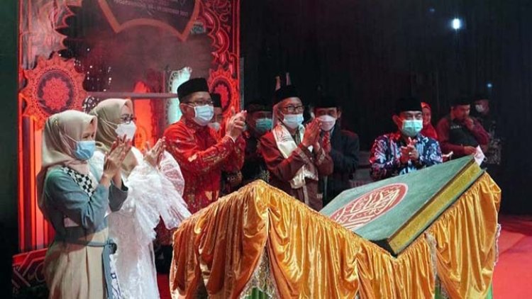 Bupati Tutup MTQ Tingkat Kab. Tasik Tahun 2021