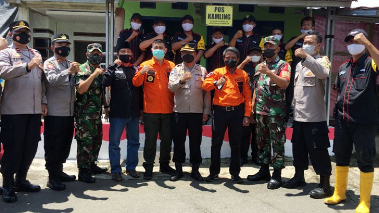 Wadir Binmas Polda Jabar Laksanakan Penilaian SATKAMLING