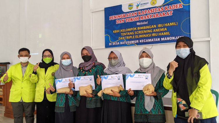 Tiga Mahasiswa STIKes Kuningan Gelar Pengmas di Desa Batusumur Manonjaya