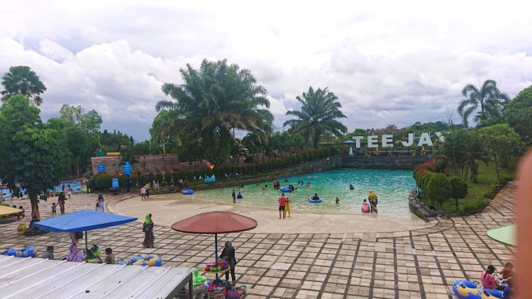 Kunjungan Wisatawan ke Teejay Water Park Meningkat