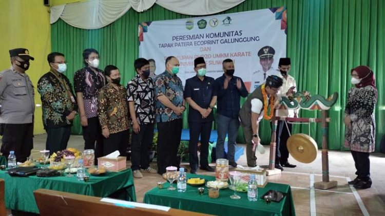 Wabup Tasik Resmikan Komunitas Tapak Patera Ecoprint Galunggung