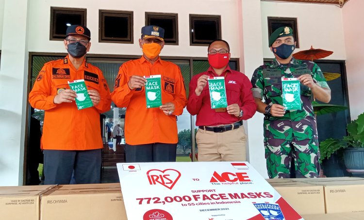 Ace Hardware Serahkan Belasan Ribu Masker ke Pemkot Tasik