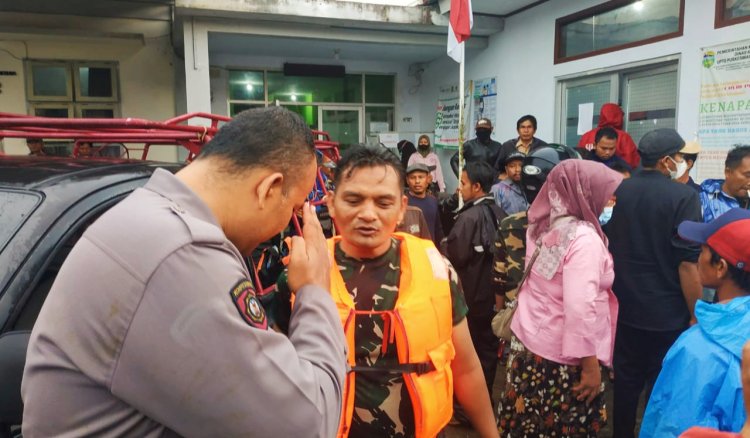 Pelajar Tewas Tenggelam Terseret Arus Sungai Ciwulan