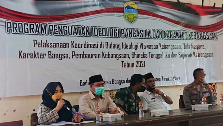 Kesbangpol Kab. Tasik Sosialisasi Wawasan Kebangsaan