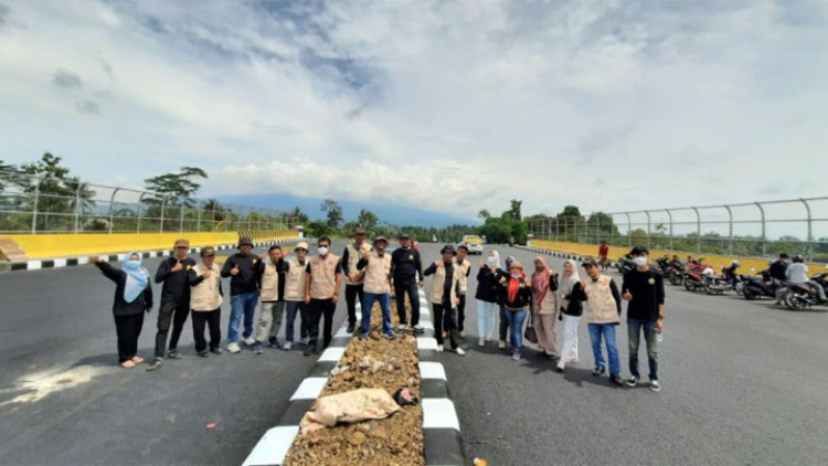 Warga Sambut Baik Rampungnya Pembangunan Jalan Lingkar dan Jembatan Gobang 