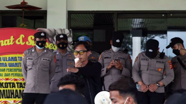 PMII Kota Tasik Desak Aparat Usut Tuntas Kasus Oknum Polisi Korupsi