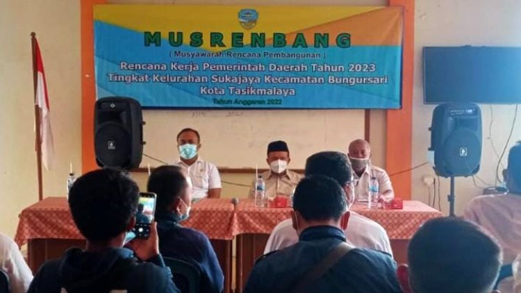 Ketua DPRD Kota Tasik Hadiri Musrenbang Kel. Sukajaya