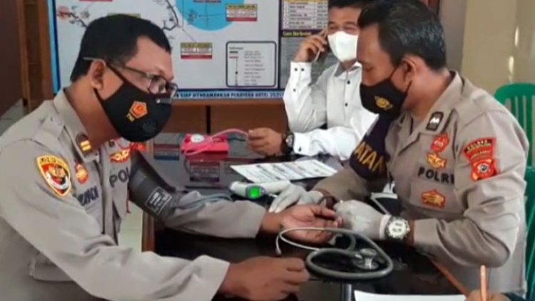 Ratusan Personil Polres Tasikmalaya Divaksin Booster