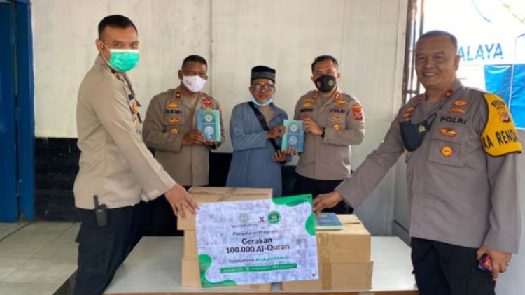 Polres Tasik Terima Bantuan 1.000 Al Qur'an 