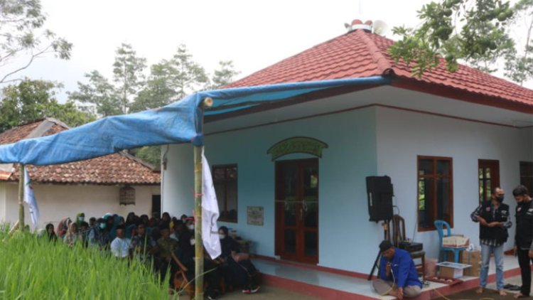 Masjid Layak, Hadiah Ramadhan untuk Warga Cibuntu Taraju
