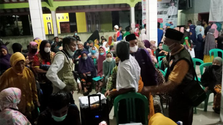 Antusias Warga Madura, Adanya Vaksin Malam Hari