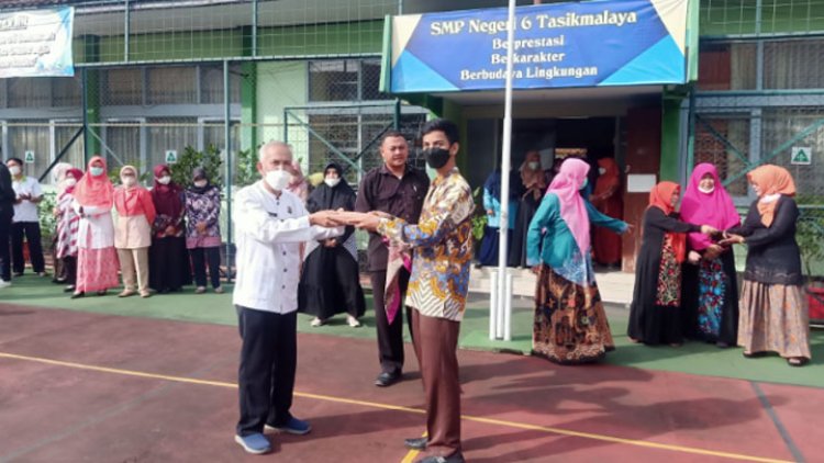 Alumni Nesixtas 2007 Salurkan 50 Paket Bantuan