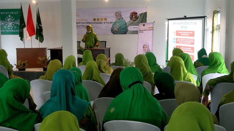 Hj. Neng Madinah Ajak Muslimat NU Ajarkan Nilai Kebangsaan di Tingkat Grassroot