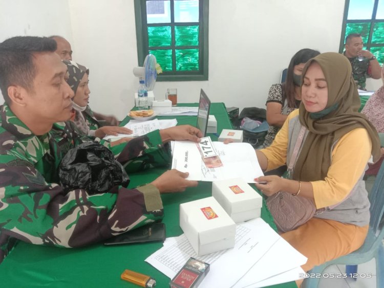 Pedagang Kaki Lima dan Warung di Kecamatan Wanareja Terima Bantuan BTPKLW 