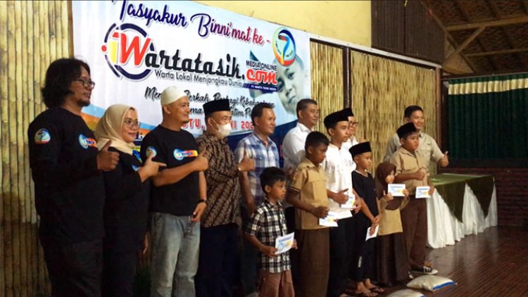 Harlah Ke-7 Tahun, Wartatasik.com Syukuran Bareng Anak Yatim Piatu