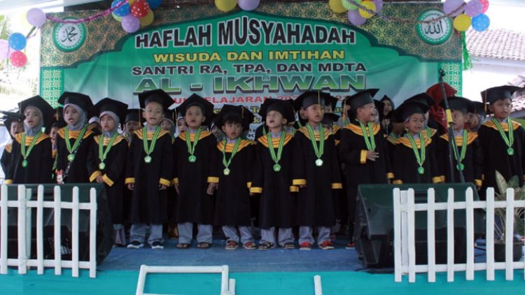 Evaluasi Kemampuan Santri, Yayasan Al-Ikhwan Batulempar Gelar Haflah Musyahadah