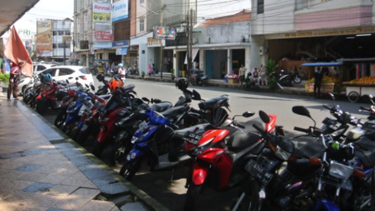 Pedestrian HZ Terganjal PKL, Relokasi Belum Jelas