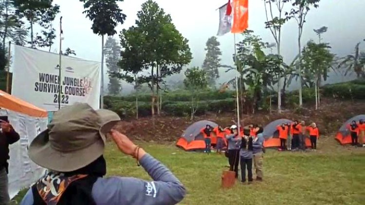 Gunung Cakra Buana Jadi Tempat Pelatihan Women Jungle Survival Course 2022