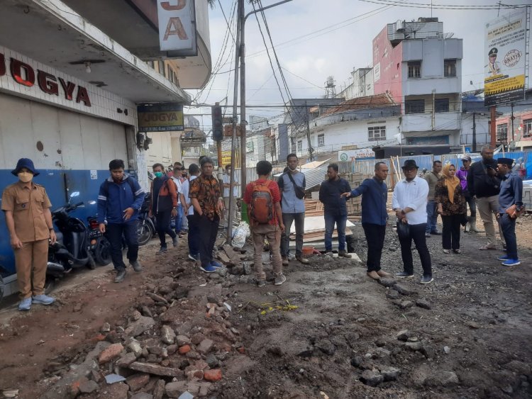 Komisi III DPRD Sidak Pekerjaan Pedestrian HZ dan Cihideung