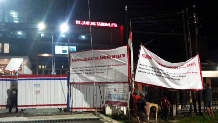 Kisruh Perparkiran RS Jantung Tasikmalaya Berlanjut ke Aksi Pemasangan Spanduk