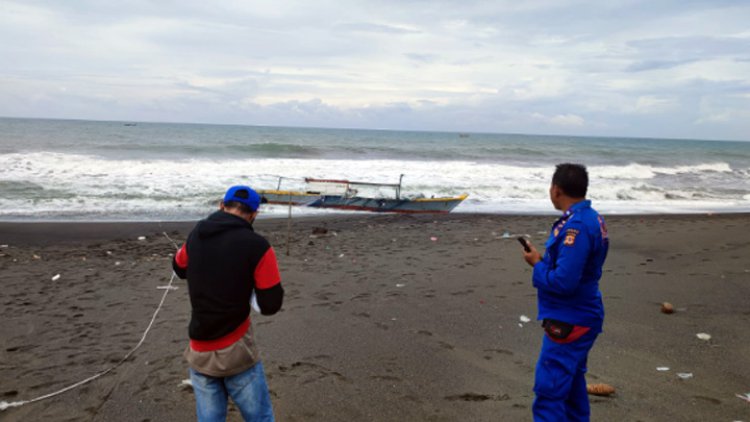 8 Hari Terombang Ambing, Nelayan Asal Banten Berhasil Diselamatkan