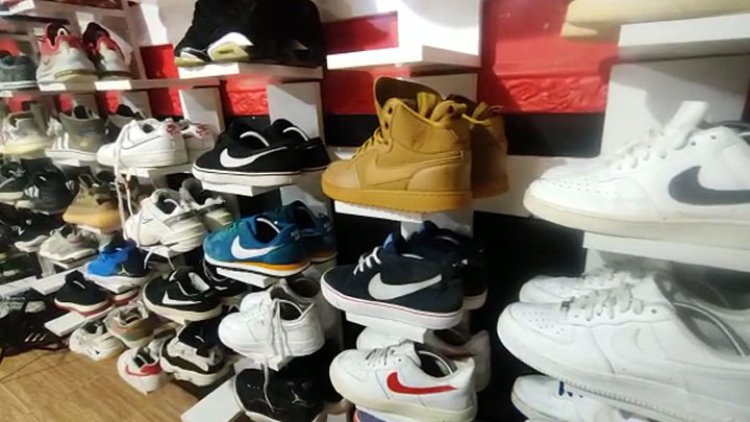 Thrifting, Cara Mudah Mengincar Sepatu Branded di Kota Tasikmalaya