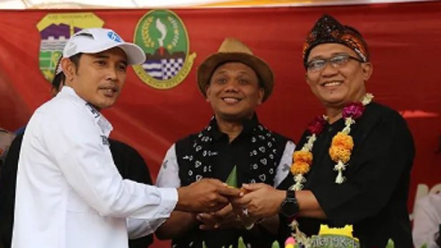 Bupati Ade: Milangkala Desa Sundawenang Bentuk Rasa Syukur dan Kebersamaan