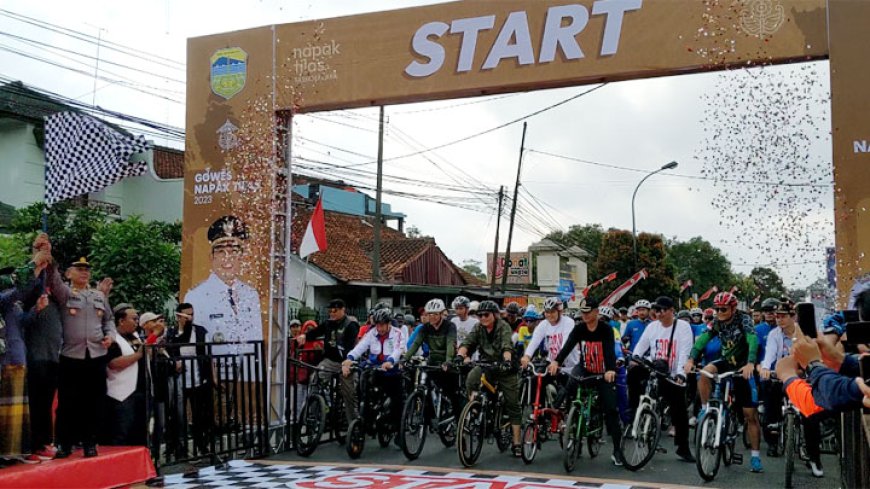 Gowes Napak Tilas Tasikmalaya: Merenungi Jejak Sejarah Bersama untuk Satu Semangat yang Baru