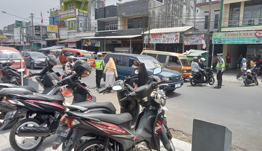 Pengendara Tak Pakai Helm Dominasi Pelanggaran Operasi Zebra