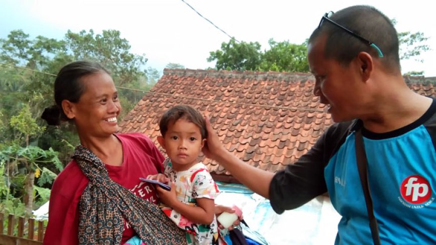 Milad Ke-6, FokusPriangan.id Bantu Anak Yatim dan Jompo