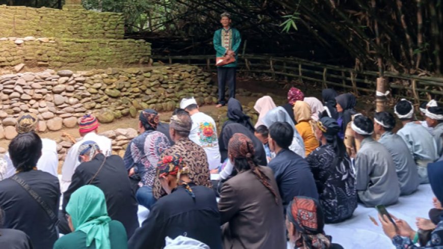 Sambut Bulan Ramadhan Penuh Makna, Tradisi Ngikis Digelar di Situs Apun Pager Gunung Dalem Singaperbangsa III