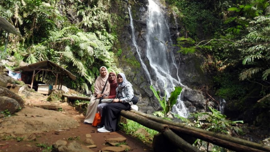 Spot Wisata Langka Curug 7 Cibolang, Keajaiban Alam di Ciamis