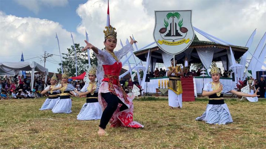 Meriah, Peringatan Hari Jadi Ke-392 Kab. Tasik Tingkat Kec. Manonjaya Angkat Budaya Lokal dan Pelaku Usaha