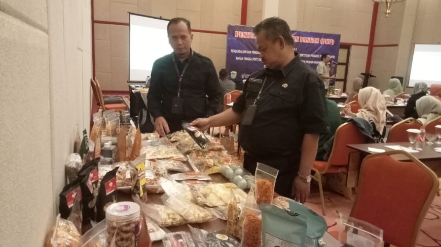 Batasi Penggunaan Kimia pada Produk Makanan Ringan, 250 UMKM di Kab. Tasik Diberi Penyuluhan