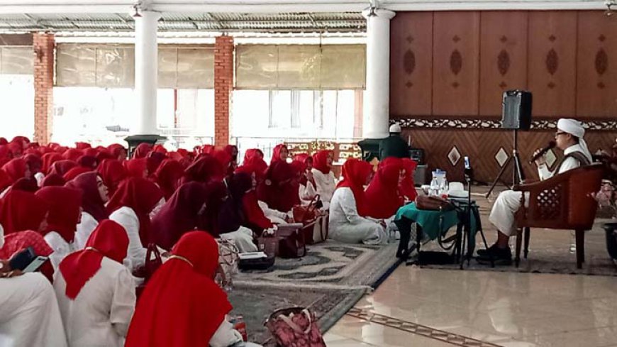 Gelar Pengajian Akbar, Majelis Ta'lim Asy-Syifa Doakan Tasikmalaya Tetap Kondusif Jelang Pilkada
