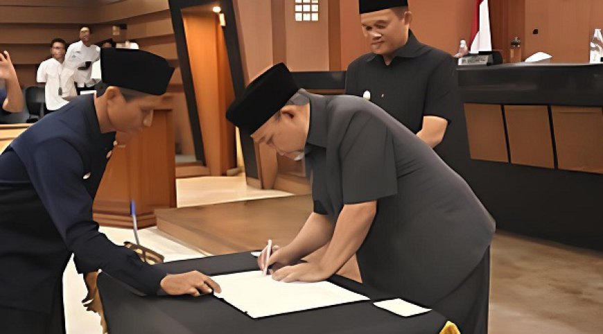 DPRD Kota Tasik Gelar Paripurna Persetujuan Raperda APBD TA 2025