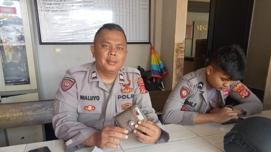 Polisi Amankan Dompet Berisi Uang dan Surat Berharga Milik Warga Pangandaran