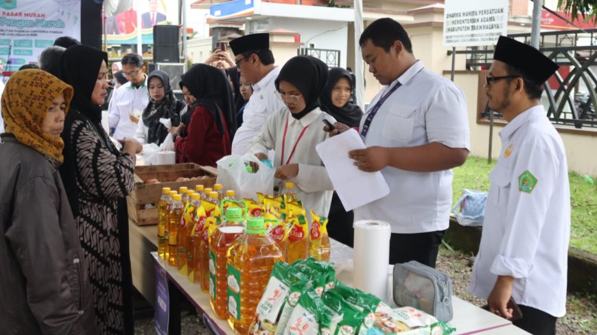 Bantu Ringankan Kebutuhan Warga, Kemenag Kabupaten Tasikmalaya Gelar Gerakan Pangan Murah