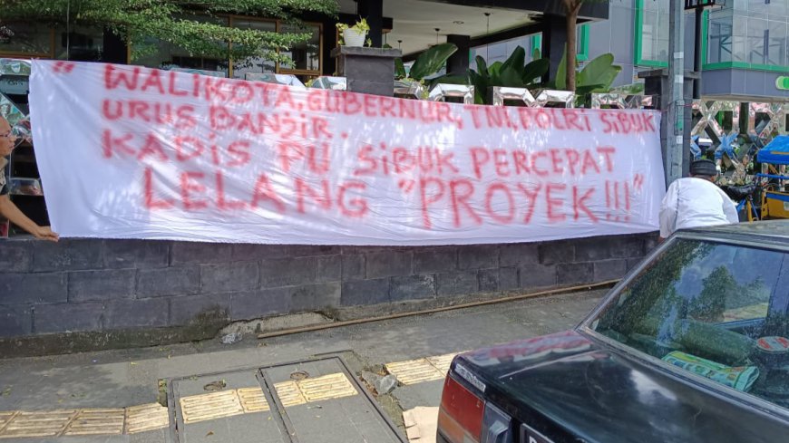Pasang Puluhan Spanduk, LSM PADI Ingatkan Wali Kota dan APH Awasi Lelang Proyek di Tiga Dinas