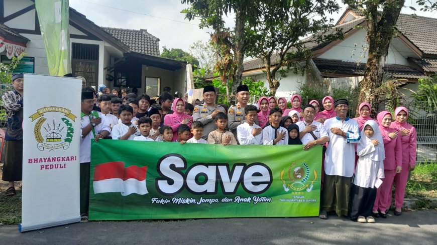 Kapolres Tasikmalaya Kota Santuni Ratusan Anak Yatim Binaan Yayasan PNS