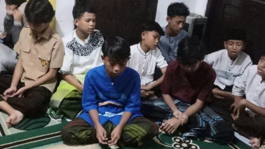 Tak Hanya Sekedar Memberi Donasi, Santunan Rutin Yayasan PNS Ajarkan Anak Lebih Dekat dengan Rabb-Nya