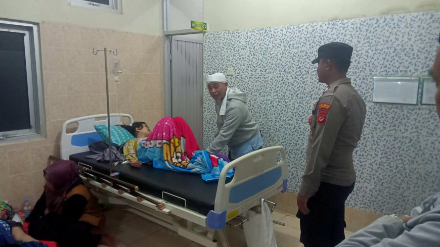 Belasan Siswa SMA dan Guru di Culamega Tasikmalaya Keracunan Masal Usai Santap Cilok